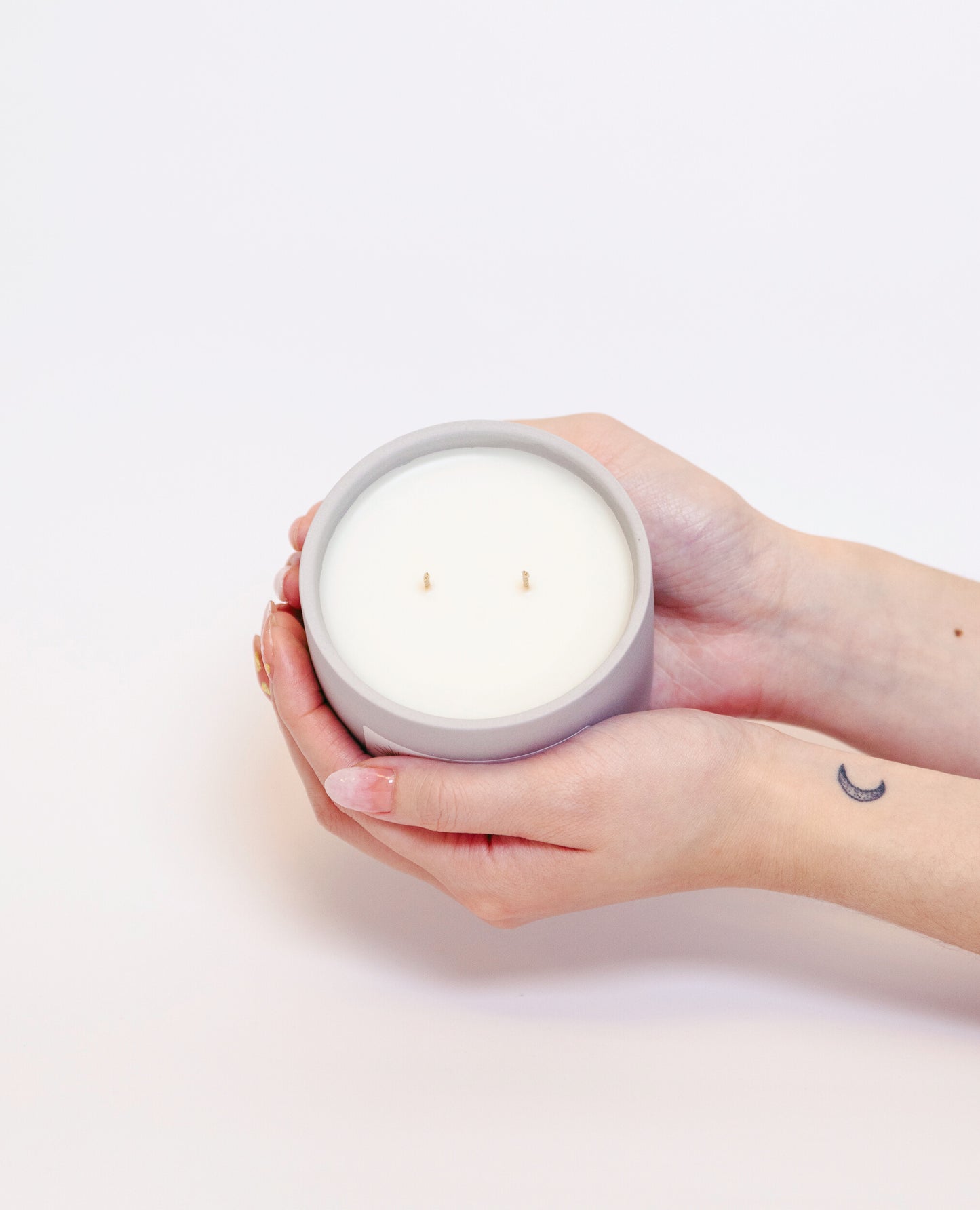 Sweet Coconut + Mango Scented Ceramic Candle