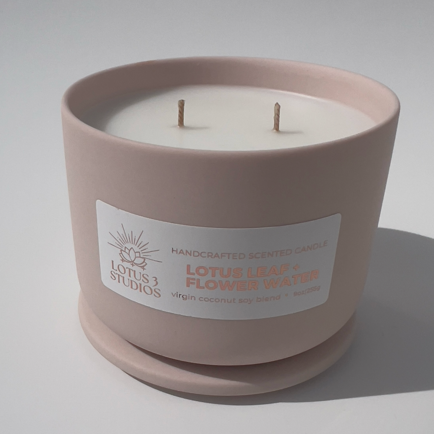 Lotus Leaf + Flower Water Scented Ceramic Candle